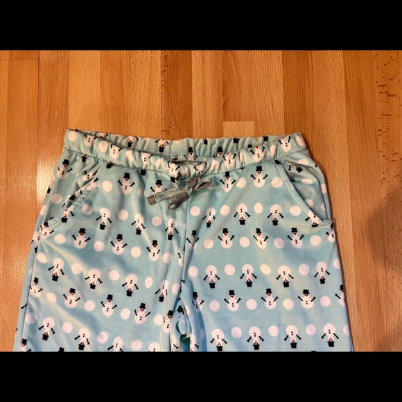 Muk Luks Velour Pajama Bottoms - Picture 4 of 9